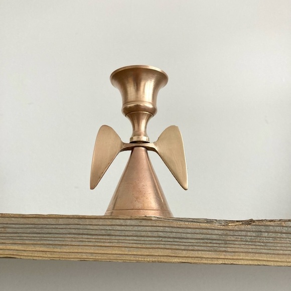 Brass delicate angel candlesticks set of 2 - Picture 4 of 11